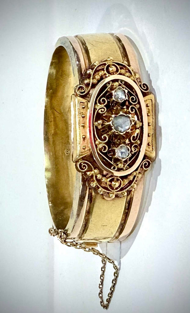 14 Karat Victorian Bangle