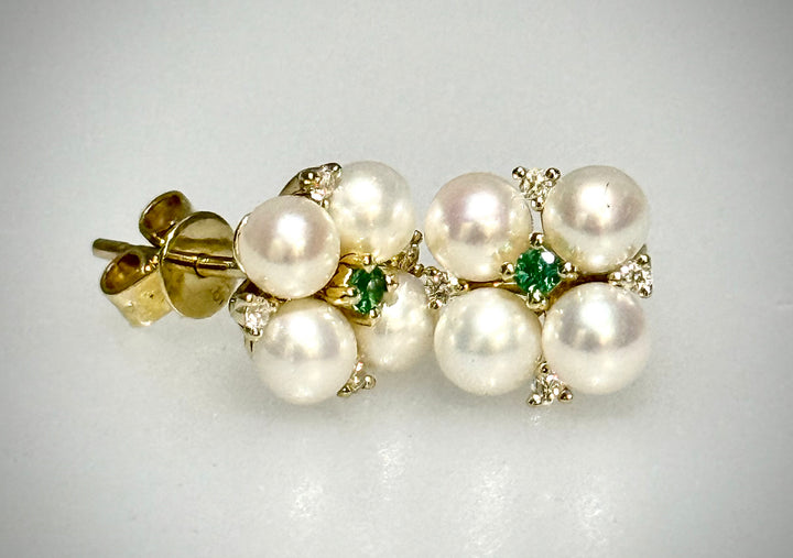 Emerald & Pearl Earrings
