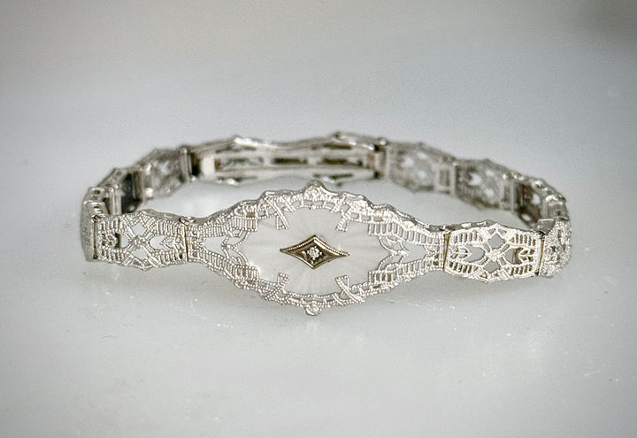 Camphor Glass Bracelet