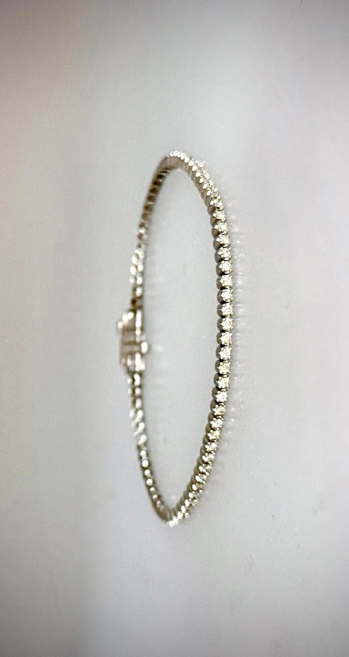 1 Carat Straight Line Tennis Bracelet