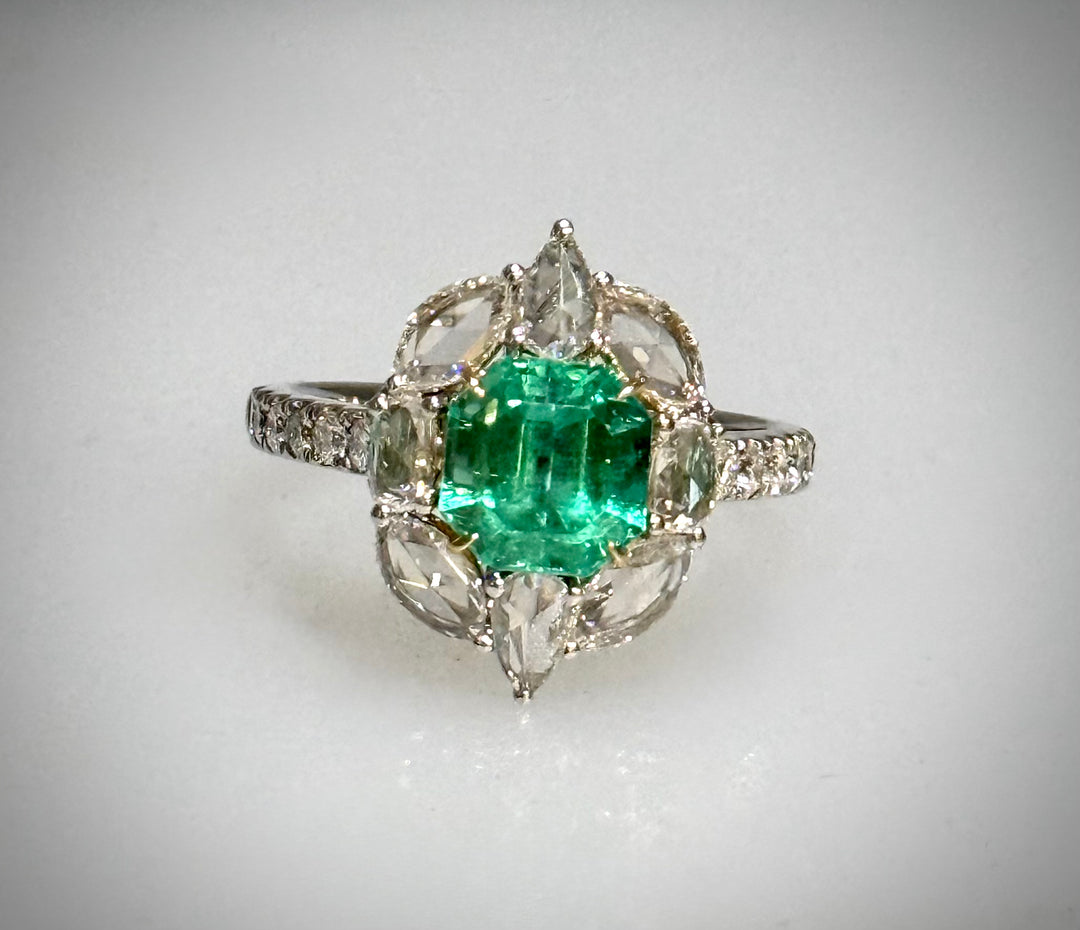Antique Emerald Ring
