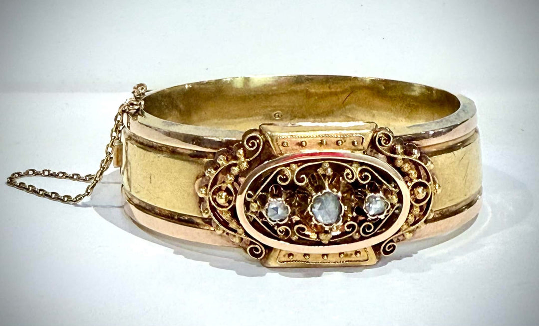 14 Karat Victorian Bangle