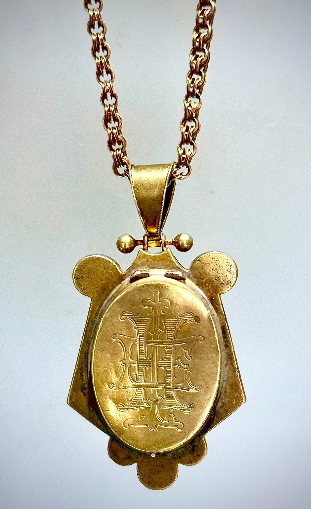 14 Karat Yellow Gold Victorian Locket