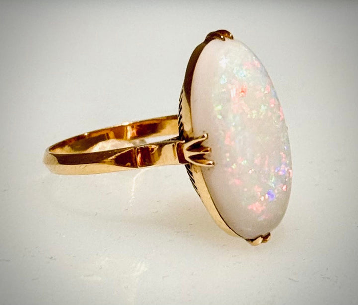 Victorian 18 Karat Opal Ring